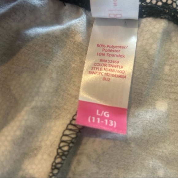 No boundaries leggings Holiday Large Snowflakes - Picture 5 of 8